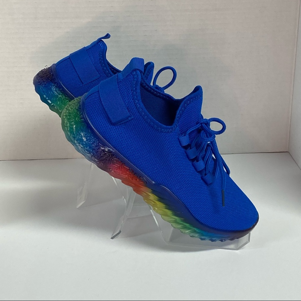 Wanted Affinity Size 6 Woman’s Sneakers Blue with Rainbow Sole.